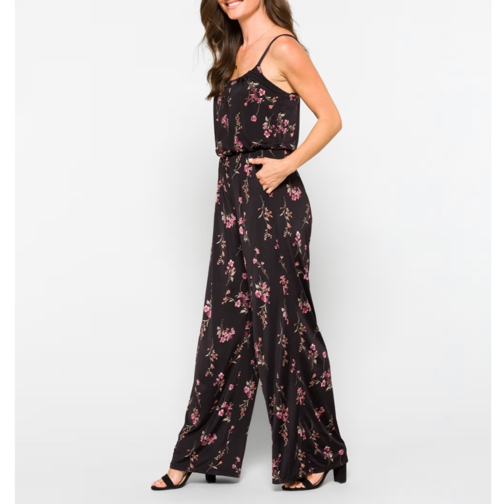 Kaileigh Adalia Black Floral Scoop Neck Knit Jumpsuit Size M